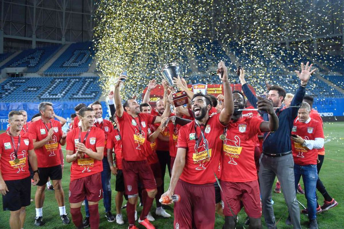 CFR CLUJ, campioană // De bucurie au uitat unde se află! Ce a fost postat pe contul oficial de Facebook al ardelenilor imediat după meci :D