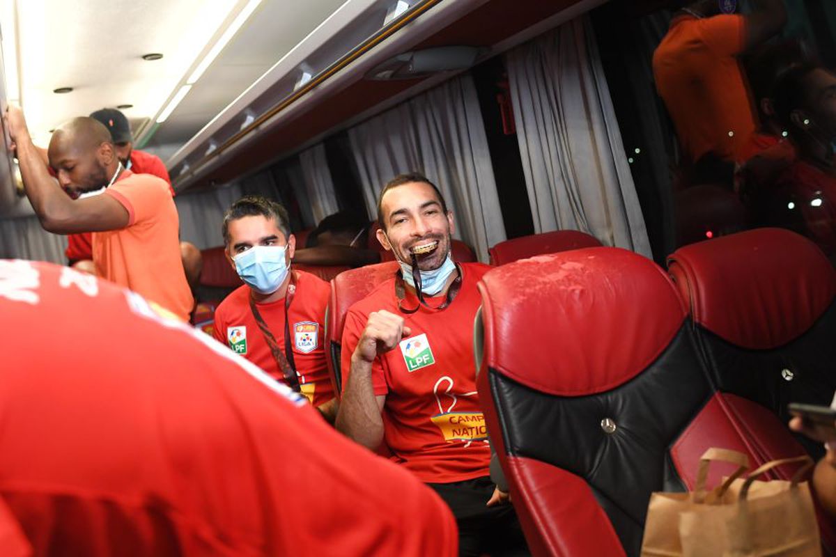 CFR Cluj s-a făcut de râs! Presată politic, echipa din Gruia a votat ca titlul să meargă la Craiova!