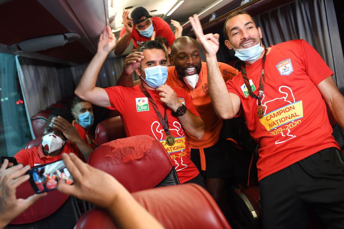 Fotbalistul-surpriză care l-a încântat pe Dan Petrescu: „Nu juca nici la echipa a doua!”