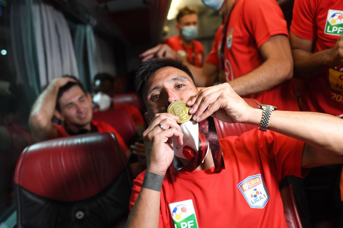 Fotbalistul-surpriză care l-a încântat pe Dan Petrescu: „Nu juca nici la echipa a doua!”