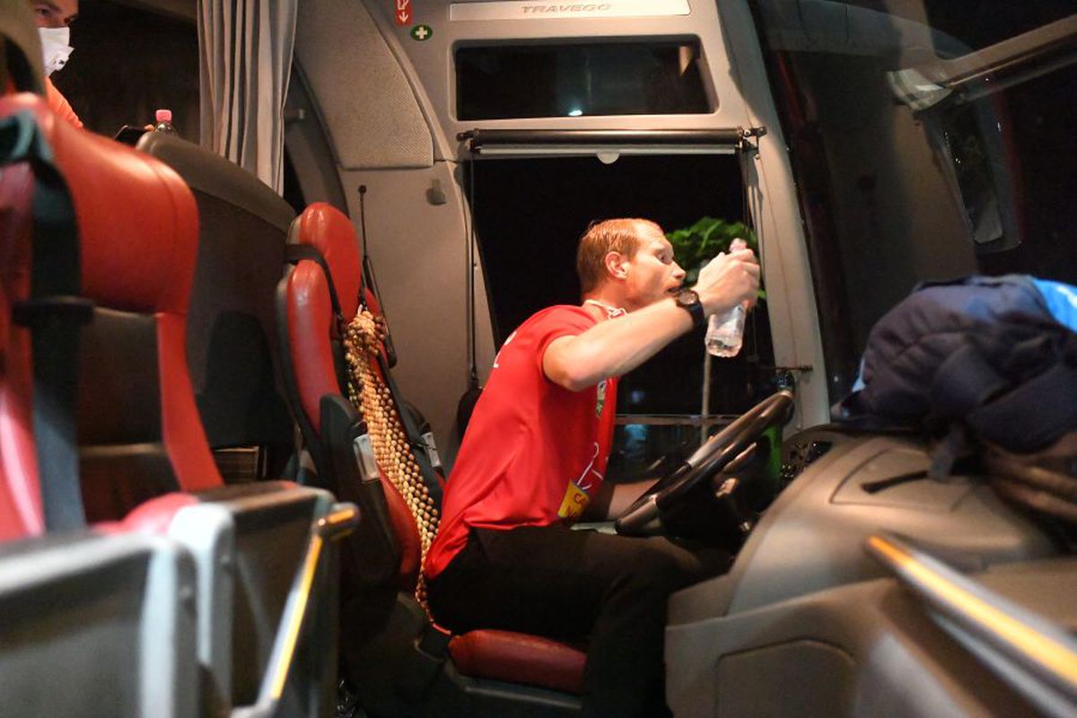 FOTO Imagini de senzație din autocarul lui CFR Cluj