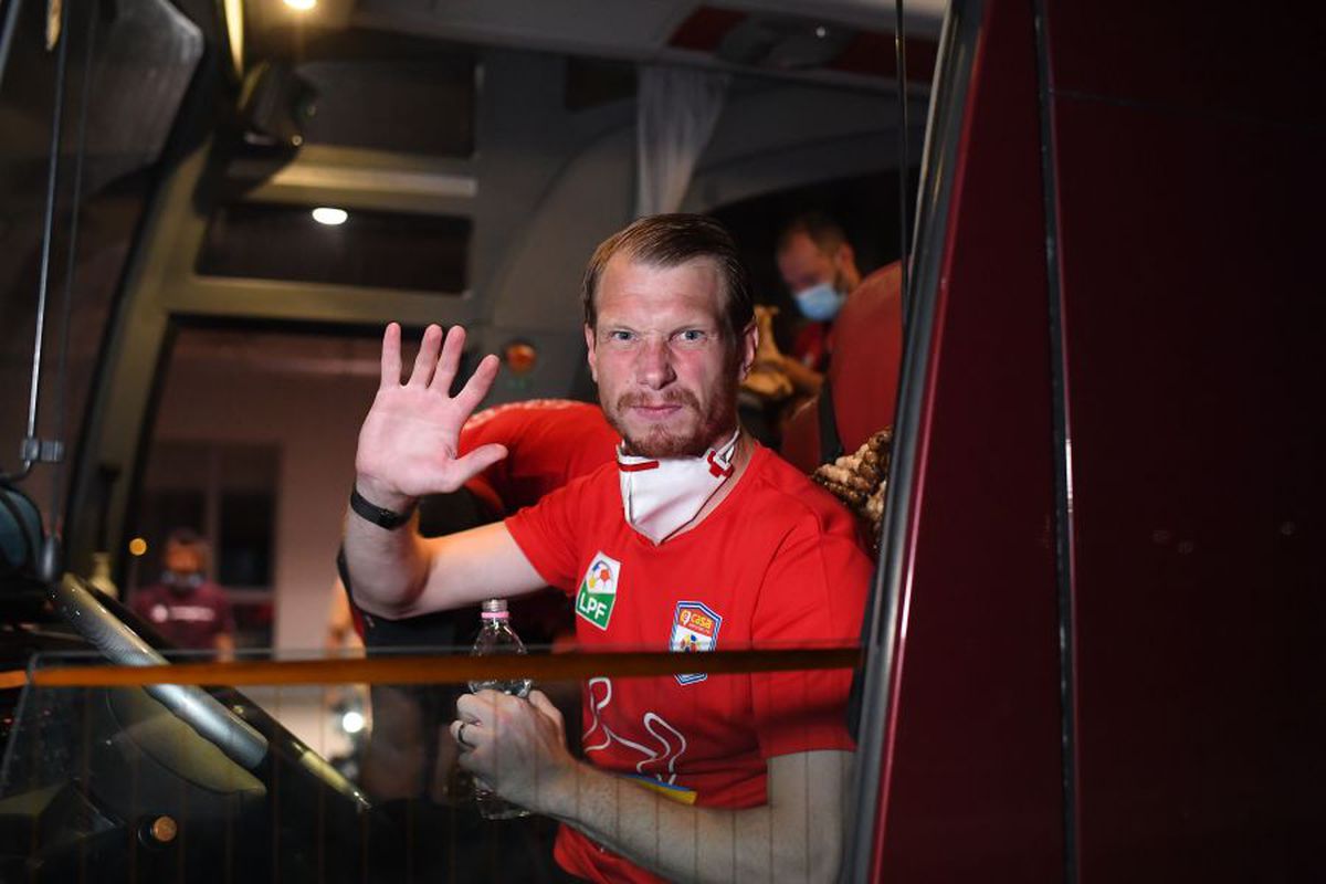 Agentul lui Nicolae Stanciu îi transmite lui CFR Cluj să-și ia gândul de la jucător: „Va rămâne acolo să facă performanță!”