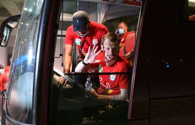 VIDEO + FOTO Mărturie spectaculoasă a unui campion de la CFR Cluj: „Cea mai slabă petrecere! În afară de beție nu mai știu nimic” + detalii inedite despre Petrescu