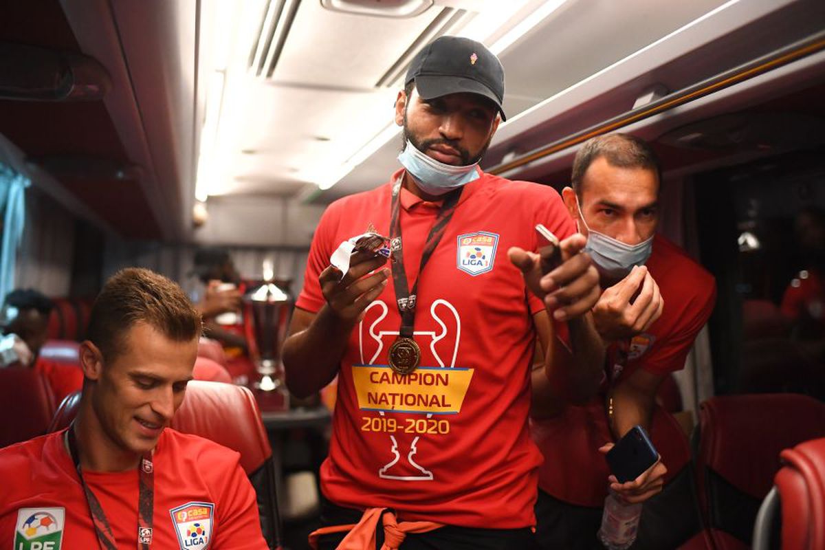 Arlauskis, reacție incredibilă despre transferul lui Balotelli: „Ce să caute la CFR? Cu bășinile și figurile lui...”