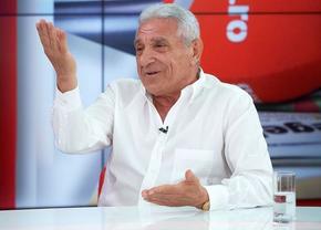 Ioan Becali face dezvăluiri despre fotbaliștii lui Dinamo: „Băieții jucau la păcănele, aveau datorii, iar firma a trebuit să plătească”