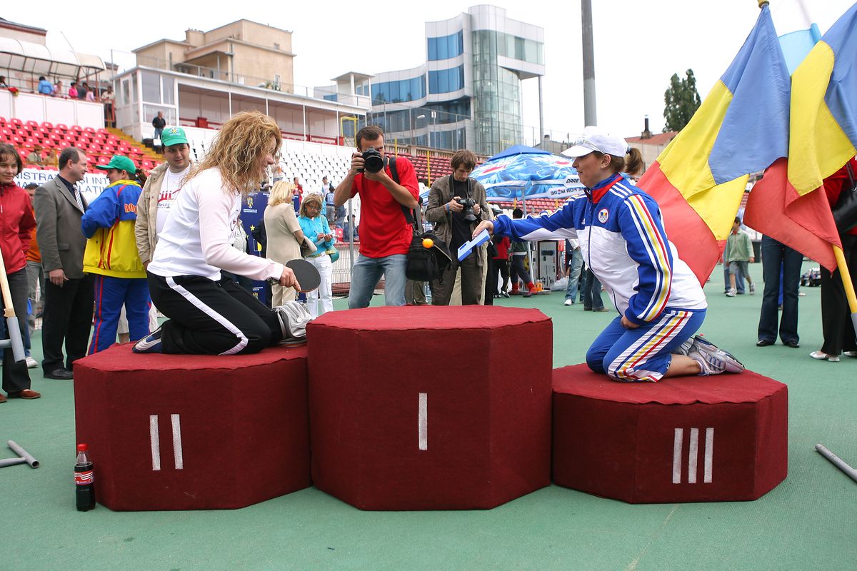 Mariana Bitang la 60 de ani