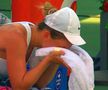 Simona Halep a abandonat la Washington, după ce pierduse primul set cu Anna Kalinskaya. Captură: DigiSport