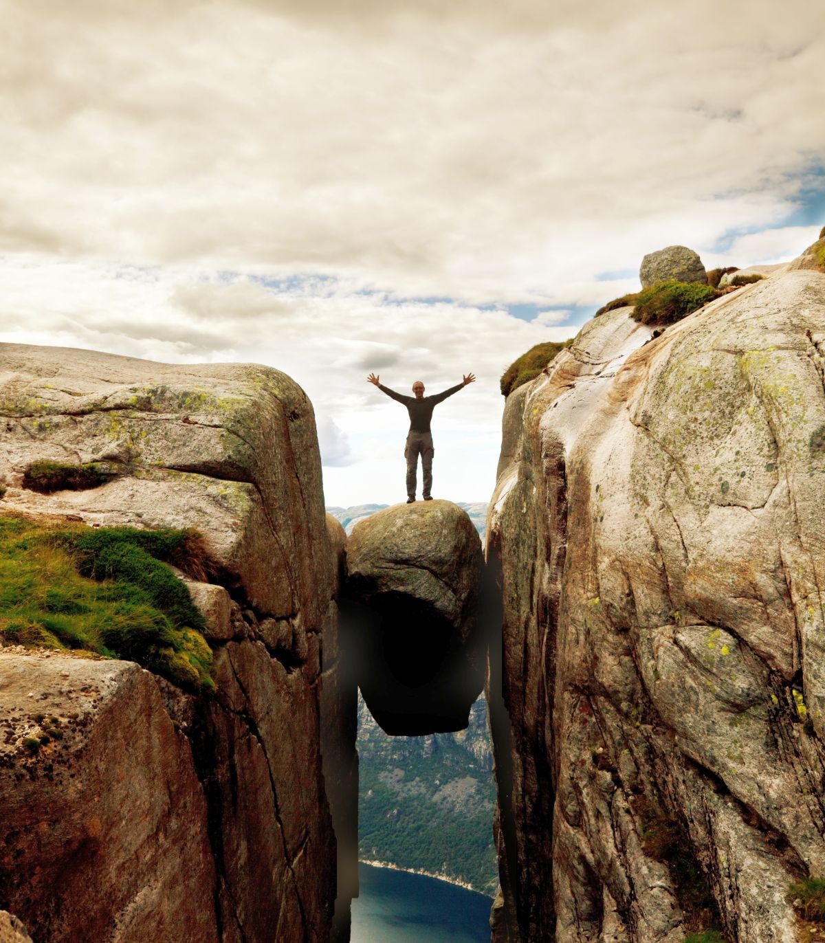 Stavanger, orașul norvegian din paradis + Preikestolen