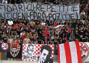 Ultrașii lui Dinamo strâmbă din nas înaintea meciului cu Progresul Spartac: „Încă din Liga 1 eram obișnuiți cu așa ceva”