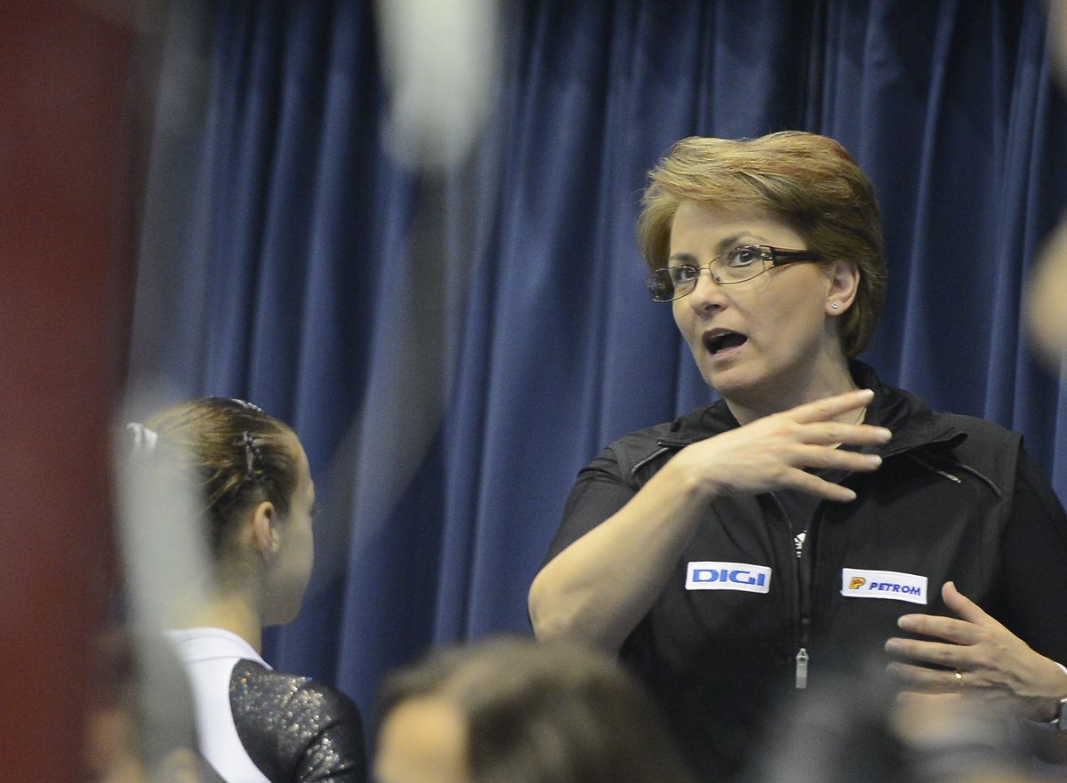 Mariana Bitang la 60 de ani