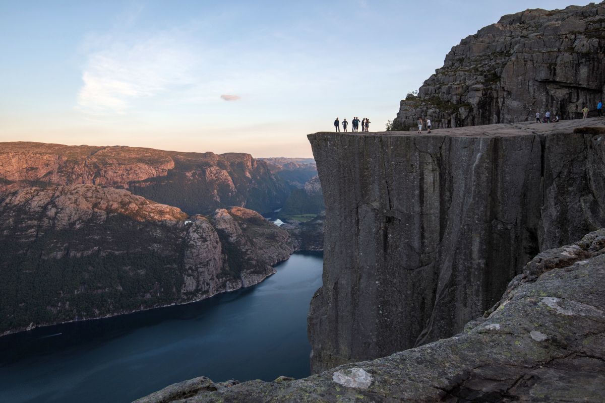 Stavanger, orașul norvegian din paradis + Preikestolen