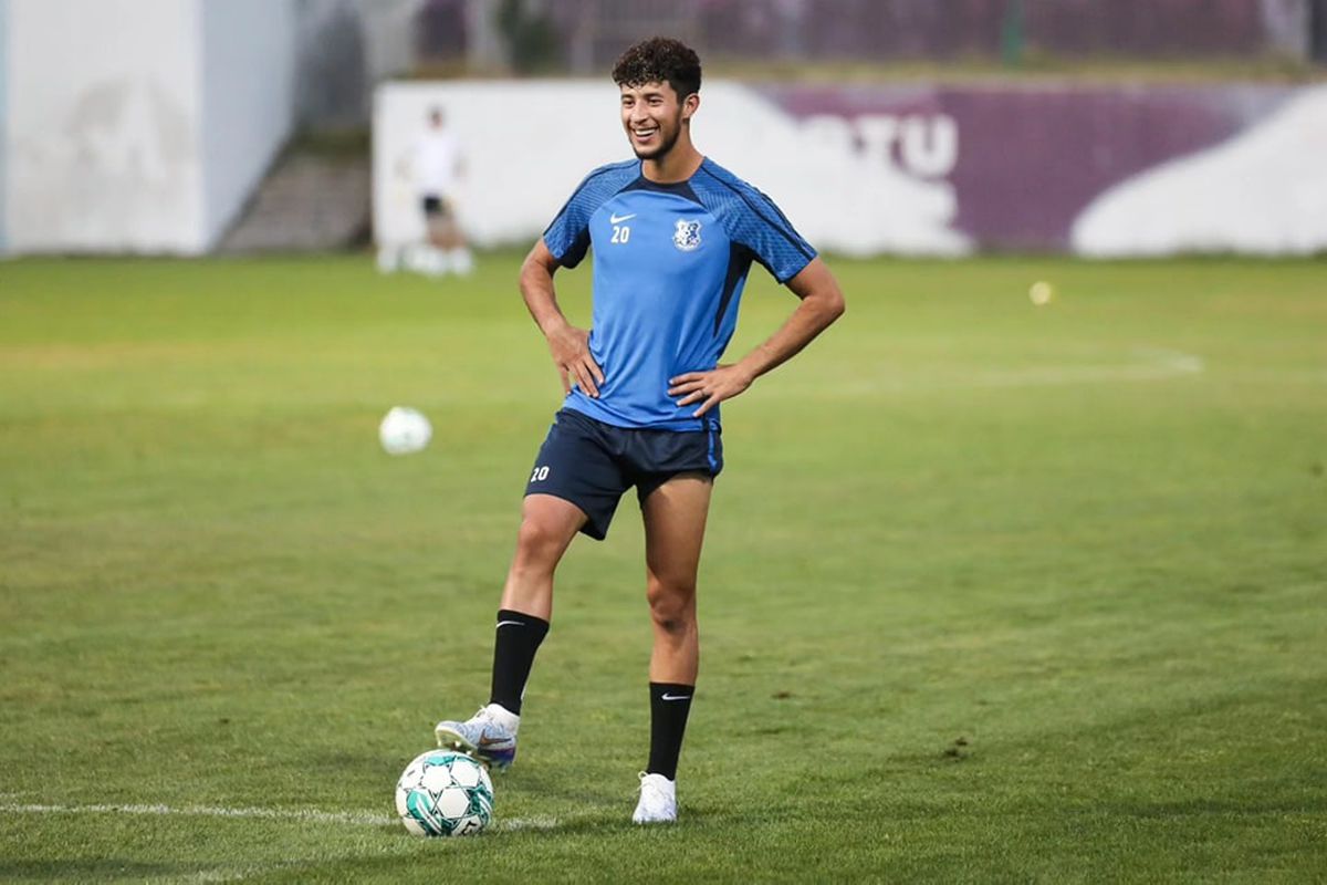 Ultrași din Peluza Sud Steaua au mers în Armenia la Urartu - Farul » Contextul deplasării