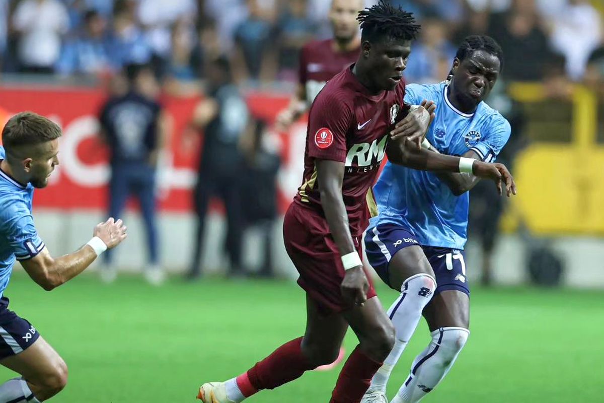 Frustrare în „infern” » Speranțele lui CFR Cluj s-au năruit în prelungiri cu Adana Demirspor, deși românii aveau om în plus