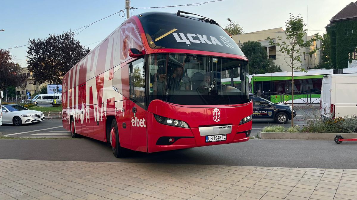 Imagini înainte de FCSB - CSKA 1948