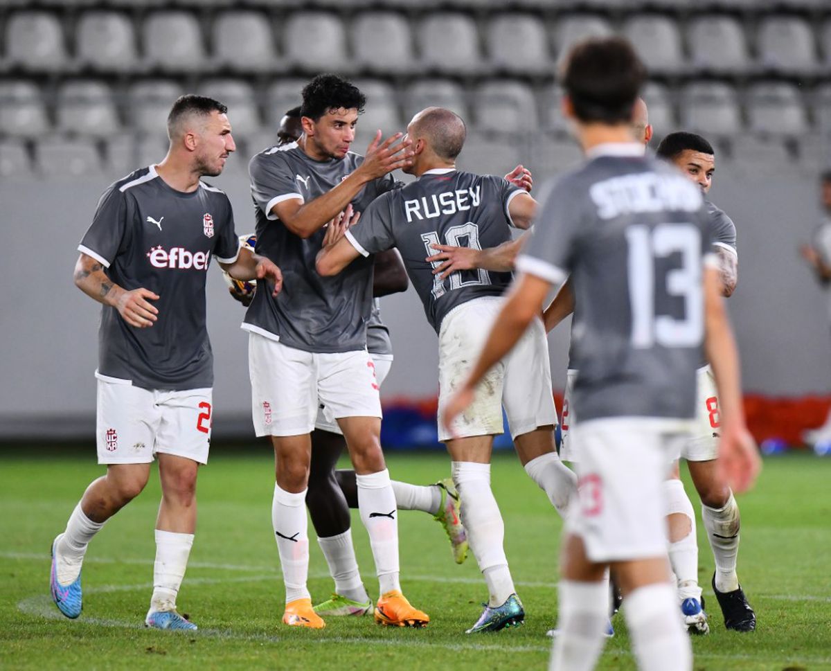 S-a luat de Becali, după FCSB - CSKA 1948: „Nu simte schimbările! Mai rău chinuie jucătorii”