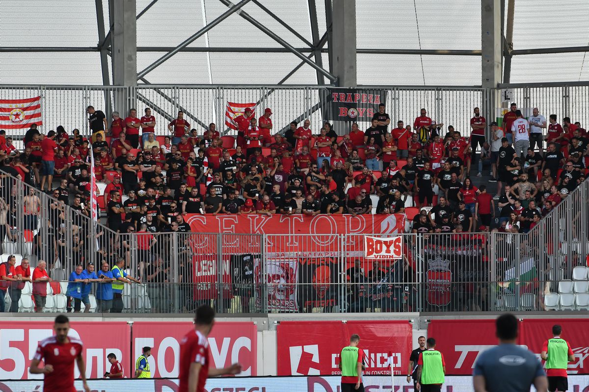 Mesaj pro-Steaua apărut în peluză la Sepsi - CSKA Sofia