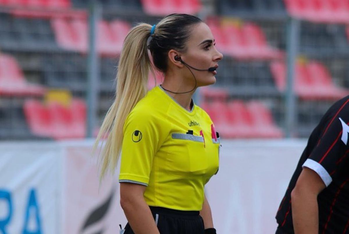 Emanuela Rusta, arbitru de rezervă în FCSB - CSKA 1948 Sofia