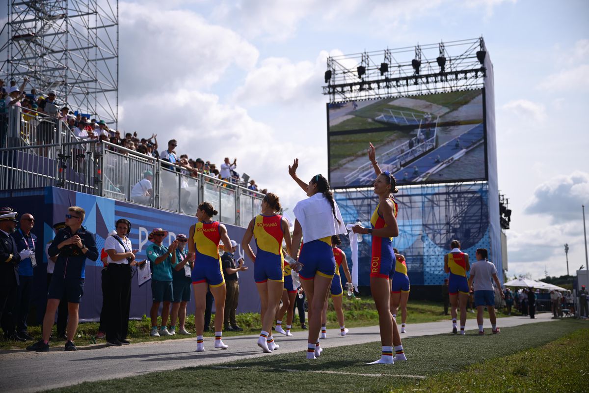 Barca feminină a României, aur la proba de 8+1