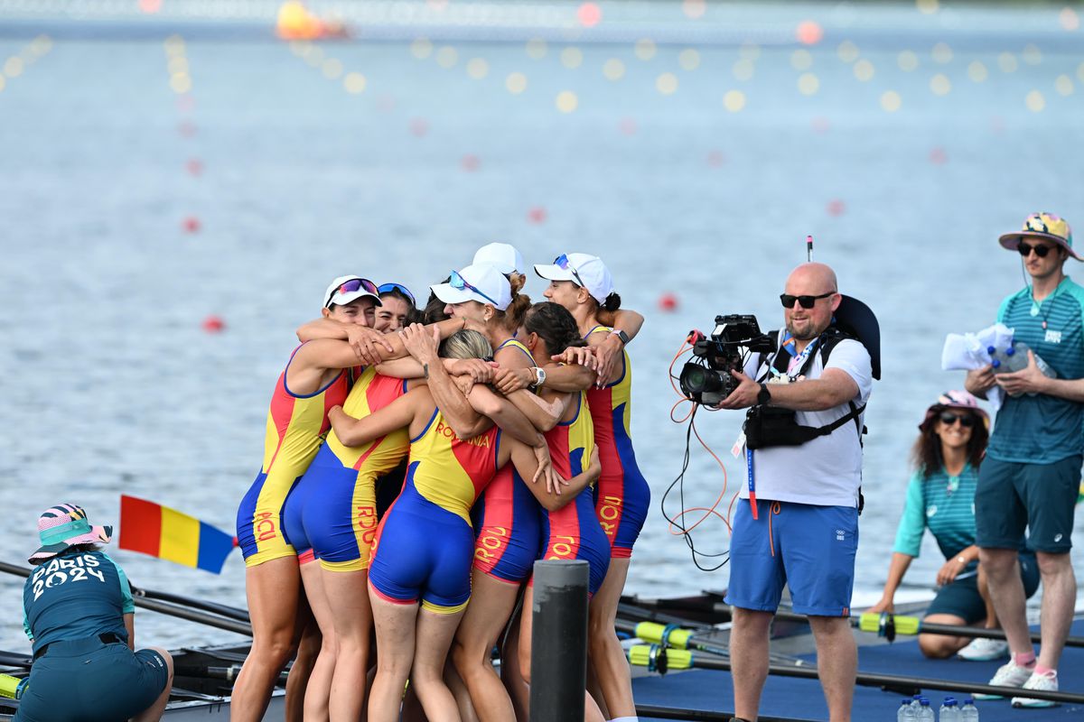 Barca feminină de 8 plus 1 a luat medalia de AUR! Am triumfat din nou în proba-regină a canotajului după 20 de ani, cu un timp incredibil! + Băieții au încheiat finala pe locul 5