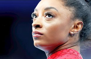 Simone Biles, dublă medaliată olimpică cu aur, dezvăluie ce a făcut-o să „tremure fără încetare” în satul olimpic: „Mă simțeam atât de copleșită...”