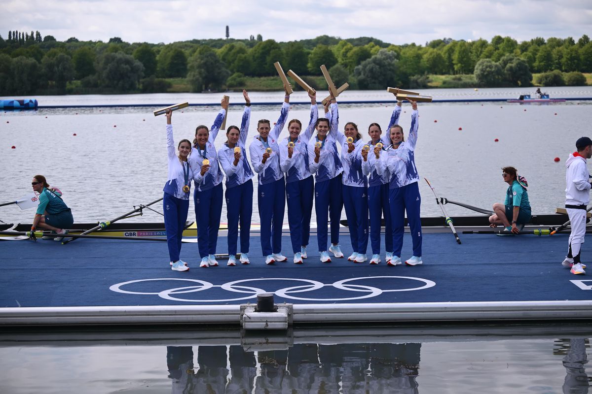 Barca feminină a României, aur la proba de 8+1