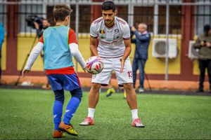 Un fost fotbalist din Superliga a dezvoltat un program unic în țara noastră pentru creșterea micilor sportivi: „Sistemul din România e depășit” + Cum a trecut peste depresia finalului de carieră