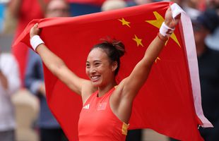 Qinwen Zheng a dus miracolul până la capăt! Prima sportivă din China care câștigă AURUL în proba de simplu la Jocurile Olimpice