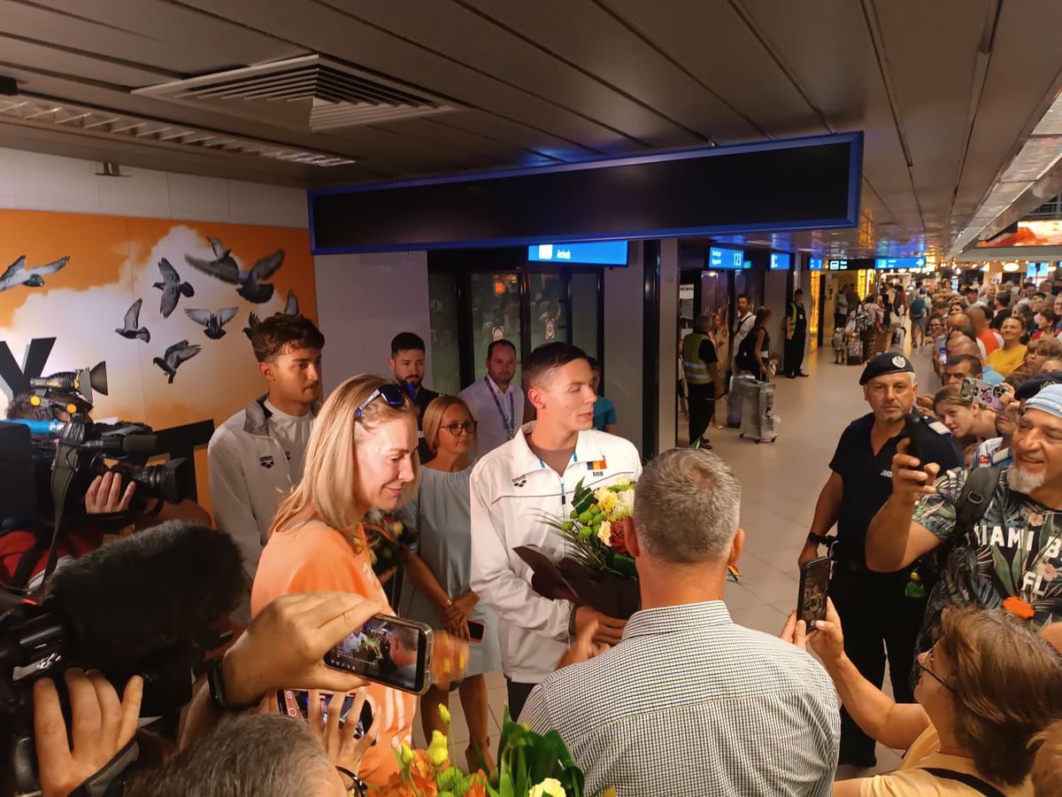 David Popovici, declarația serii pe aeroport: „Comentariile lui Emil Hossu-Longin...”