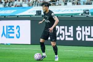 Son și-a luat adio în lacrimi de la Tottenham, după 10 ani + Maddison s-a accidentat grav în amicalul cu Newcastle