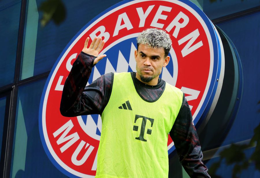 Luis Diaz este cea mai scumpă achiziție a verii în Bundesliga / Foto: Imago Luni s-a închis mercato în Top 5 campionate din Europa » Cele mai importante transferuri în 2025-2026