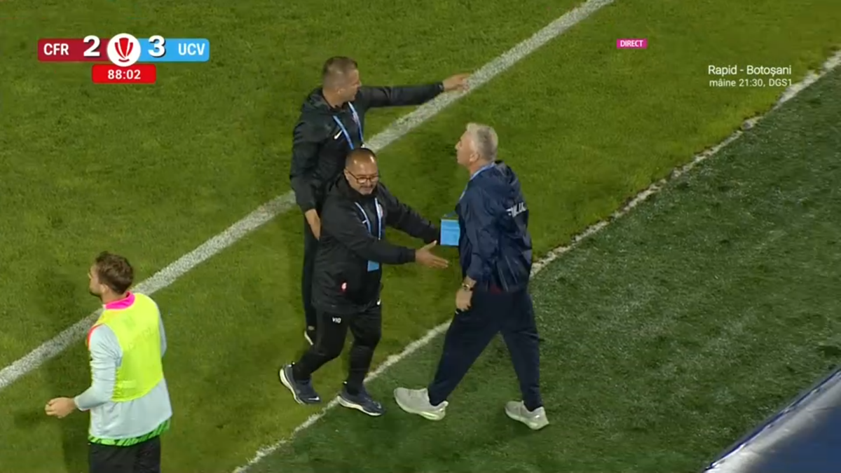 Dan Petrescu, trimis în tribune de Rareș Vidican într-un final incendiar în Gruia