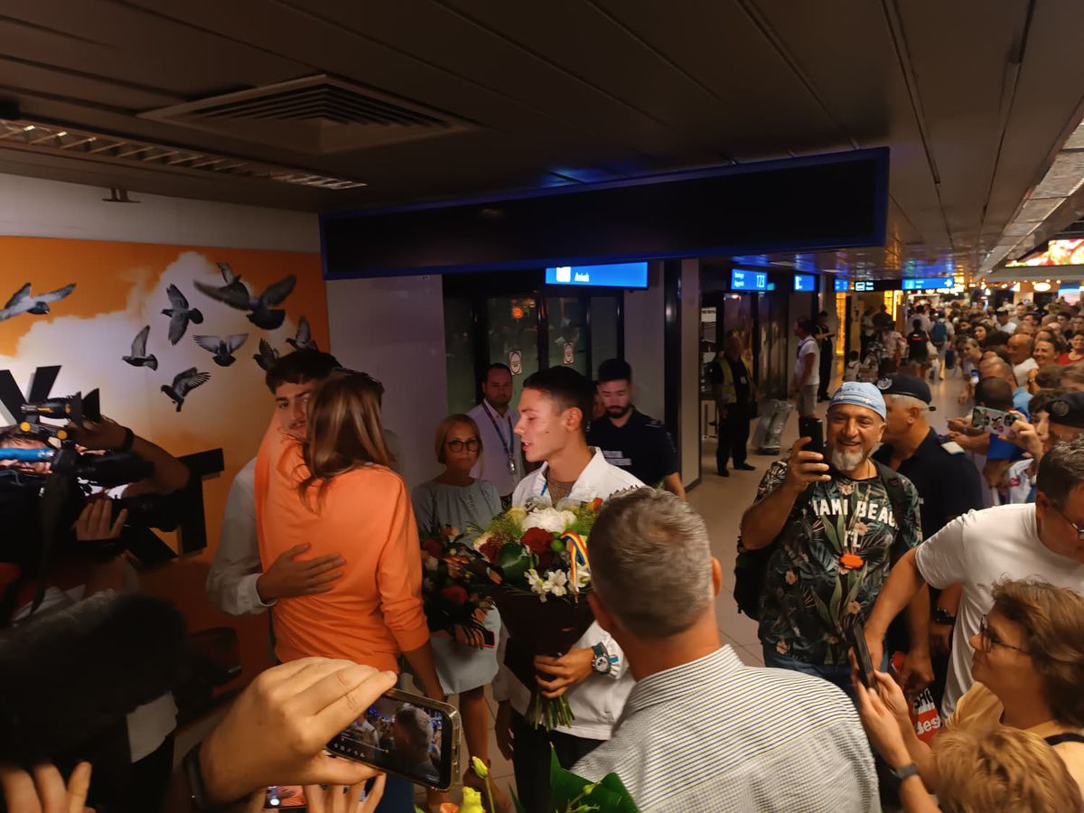 David Popovici, declarația serii pe aeroport: „Comentariile lui Emil Hossu-Longin...”