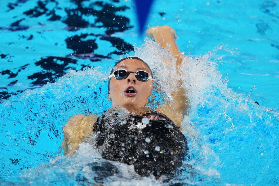 Summer McIntosh și Tadej Pogacar, cei mai buni sportivi din lume în 2025, conform L'Équipe