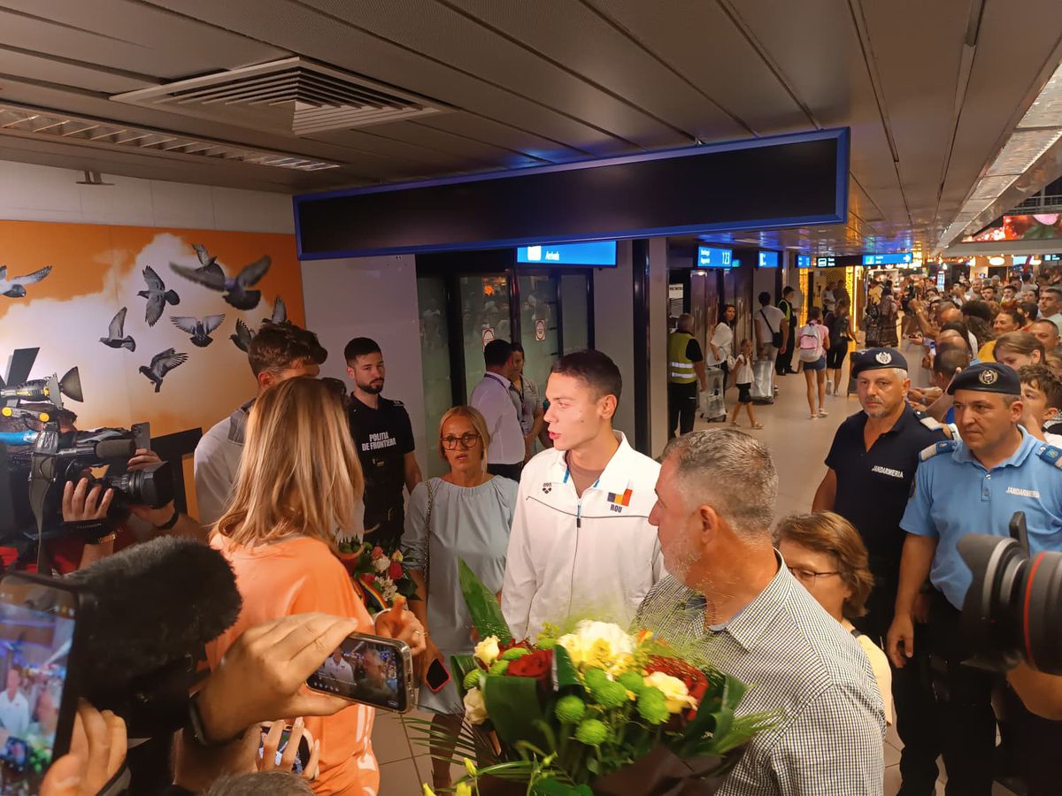 David Popovici, declarația serii pe aeroport: „Comentariile lui Emil Hossu-Longin...”