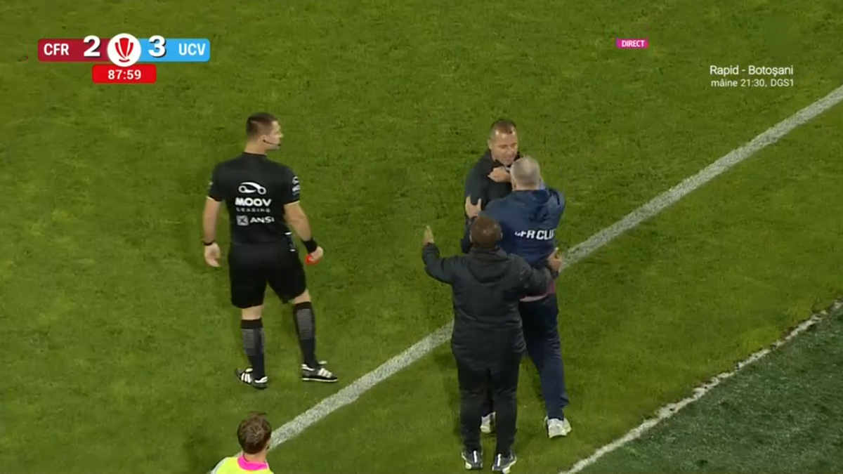 Dan Petrescu, trimis în tribune de Rareș Vidican într-un final incendiar în Gruia