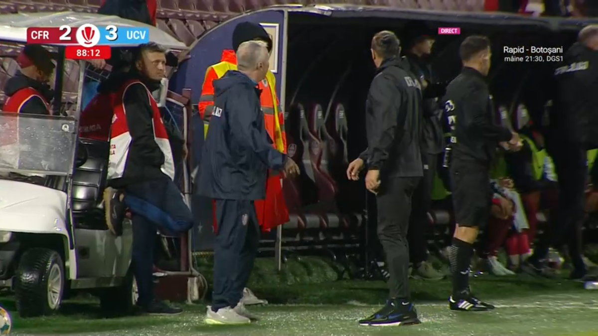 Dan Petrescu, trimis în tribune de Rareș Vidican într-un final incendiar în Gruia