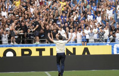 CS U CRAIOVA // FOTO Sute de suporteri la primul antrenament al lui Victor Pițurcă la Craiova