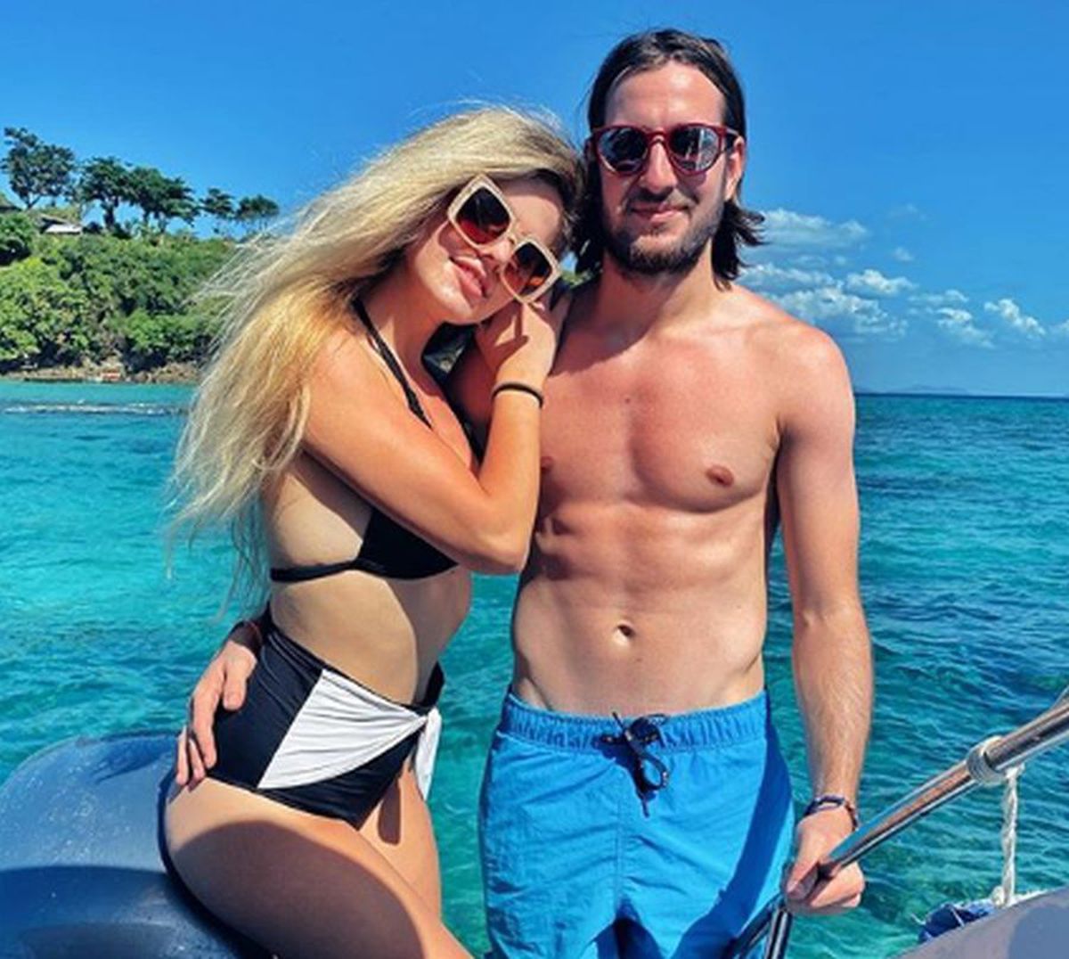 VIDEO Jucătorii lui CFR Cluj, show pe manele la nunta lui Adi Păun: „O valoare mare sunt din cap până-n picioare”