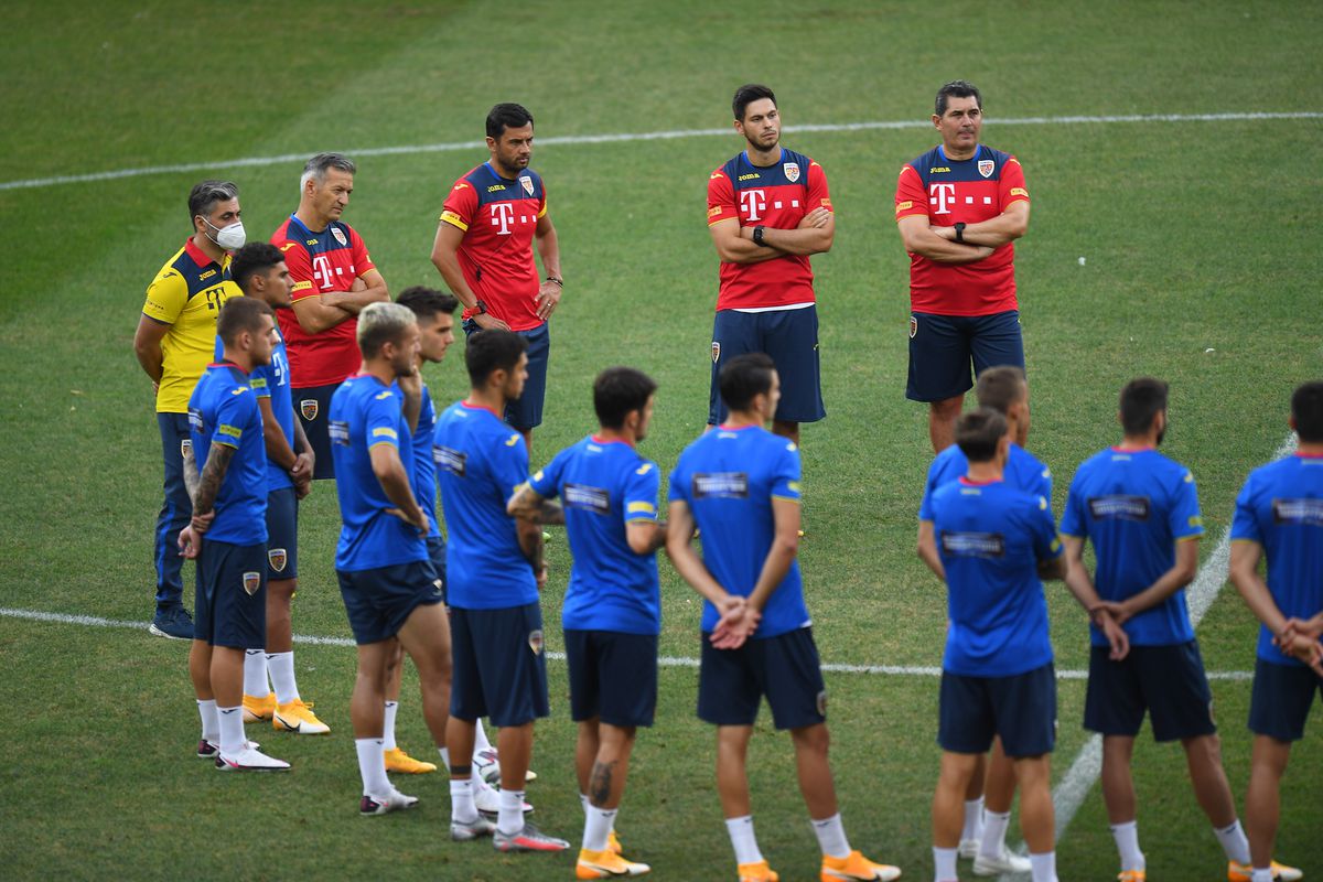 ROMÂNIA - IRLANDA DE NORD. VIDEO » Mirel Rădoi, pus în dificultate: „Suntem într-o mare dilemă! Alegerea va fi grea”