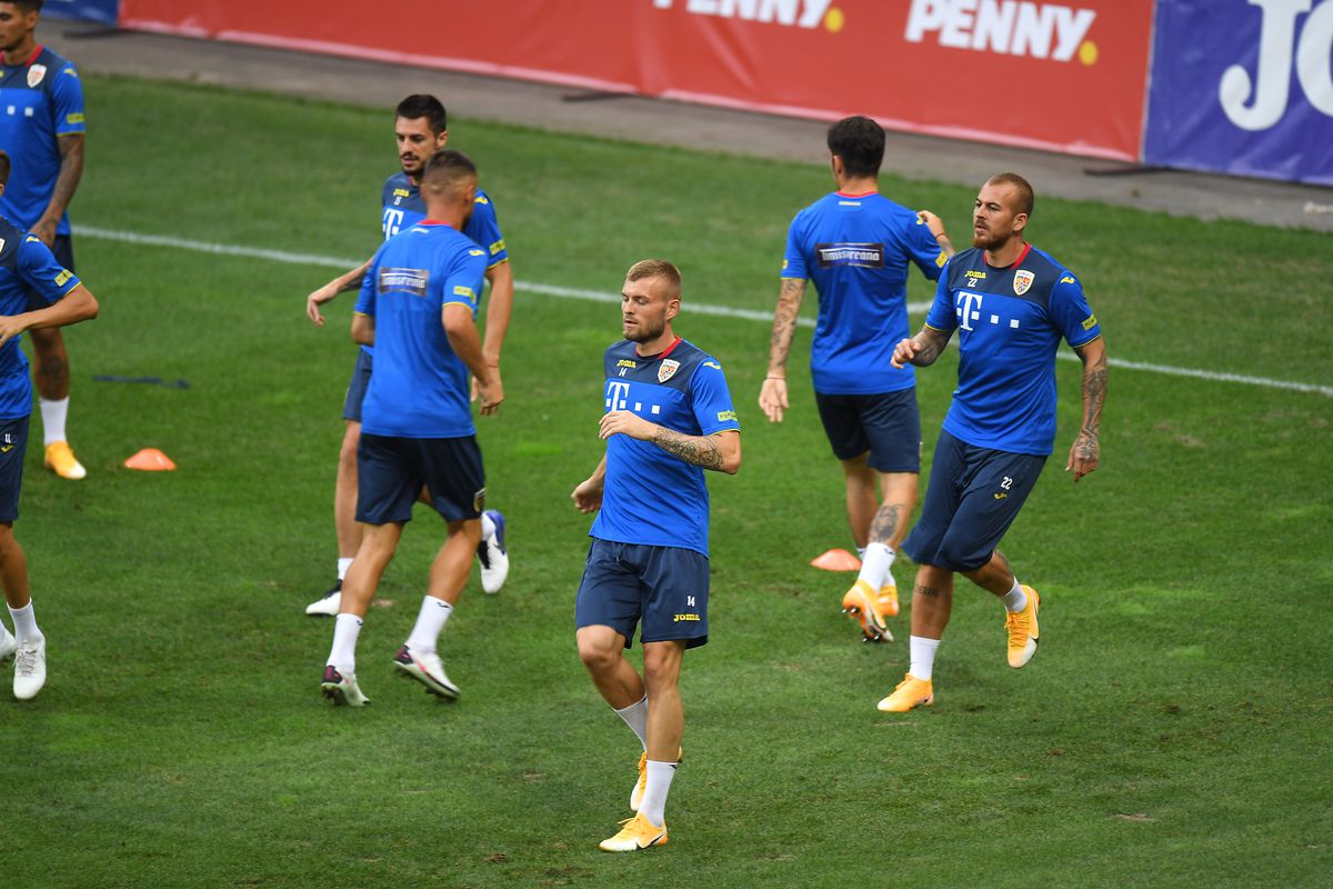 ROMÂNIA - IRLANDA DE NORD. Duel de foc pentru Ianis Hagi: „Cei mai buni inamici”