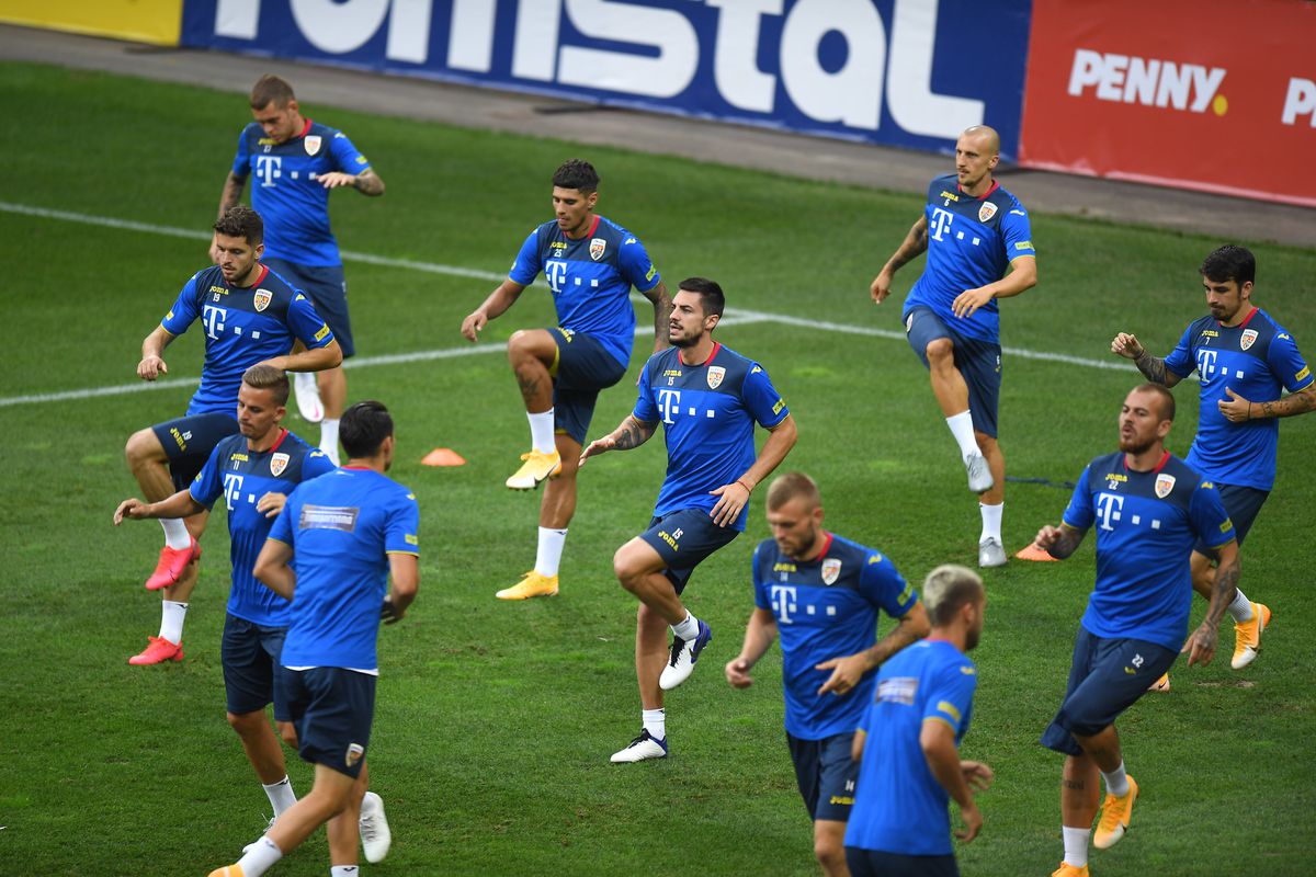 ROMÂNIA - IRLANDA DE NORD. Duel de foc pentru Ianis Hagi: „Cei mai buni inamici”