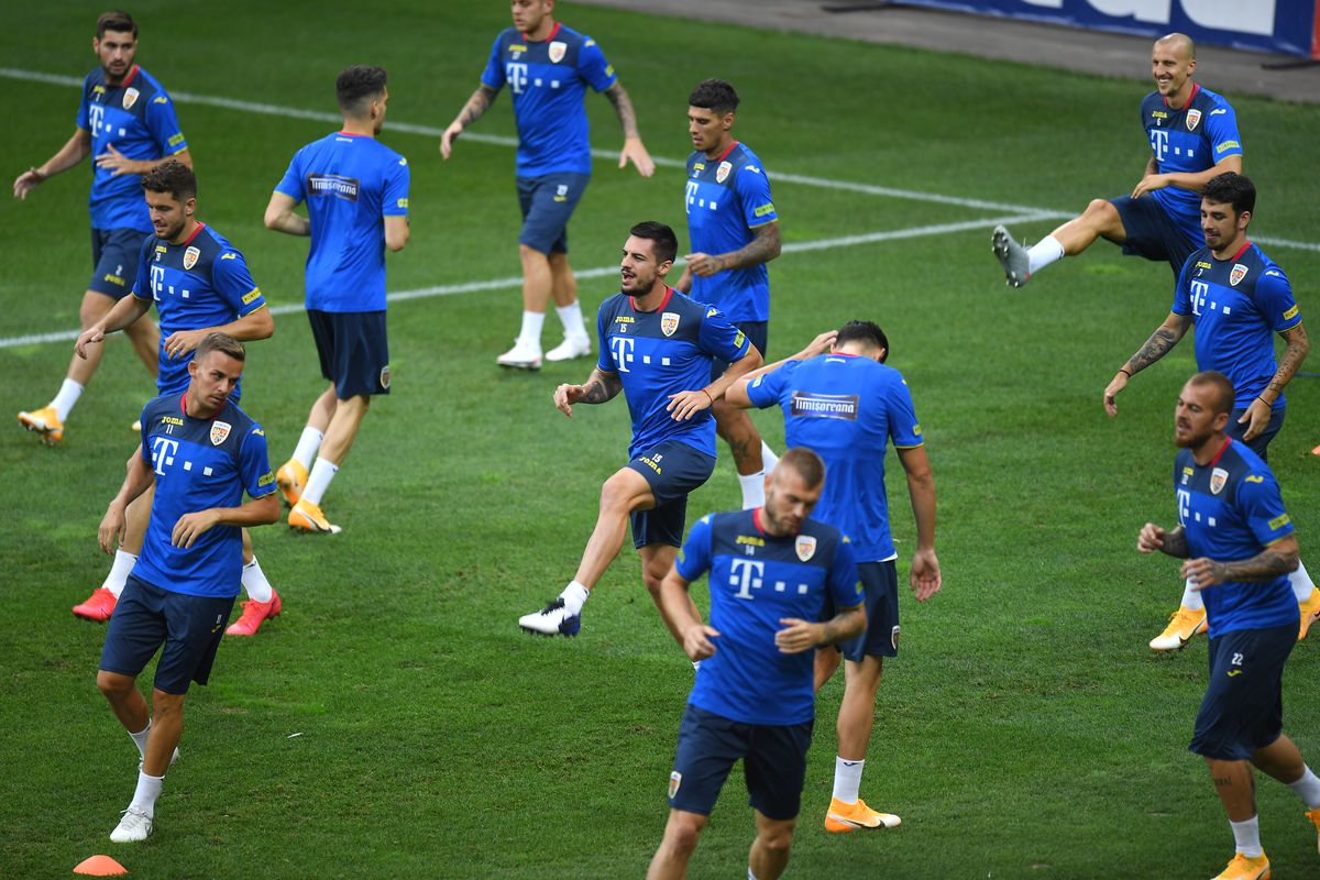 ROMÂNIA - IRLANDA DE NORD. Duel de foc pentru Ianis Hagi: „Cei mai buni inamici”