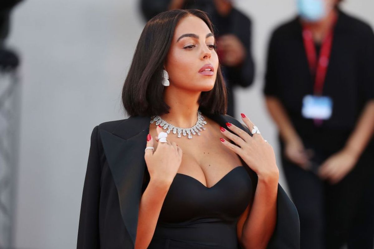 „Moșul” Georgina i-a adus lui Ronaldo un cadou de peste 340.000 de dolari: „Mulțumesc, iubirea mea”