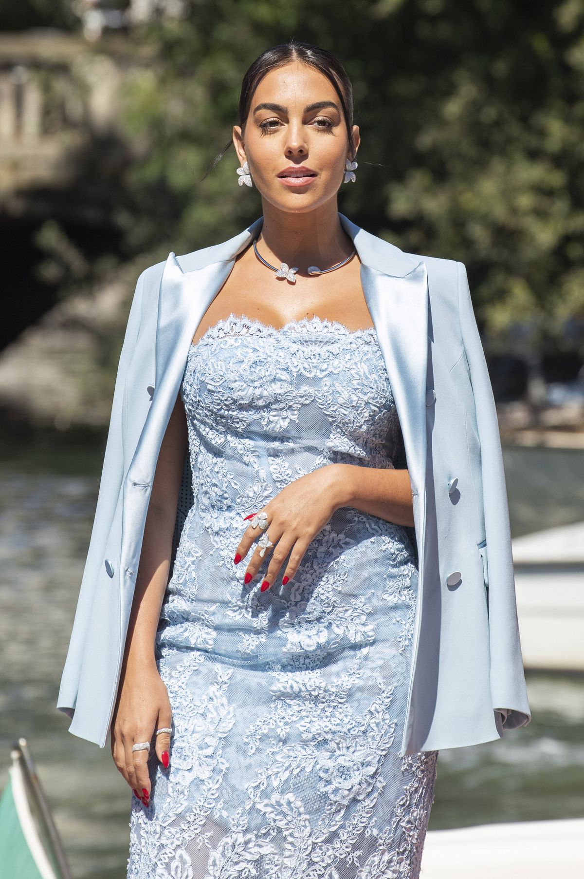 „Le-a tăiat respirația” » Georgina Rodriguez, apariție senzațională la Festivalul de Film de la Veneția