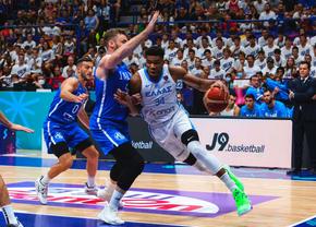 Doncic și Antetokounmpo, duel de la distanță la Europeanul de baschet » Prestații excepționale ale coloșilor din NBA! Toate clasamentele