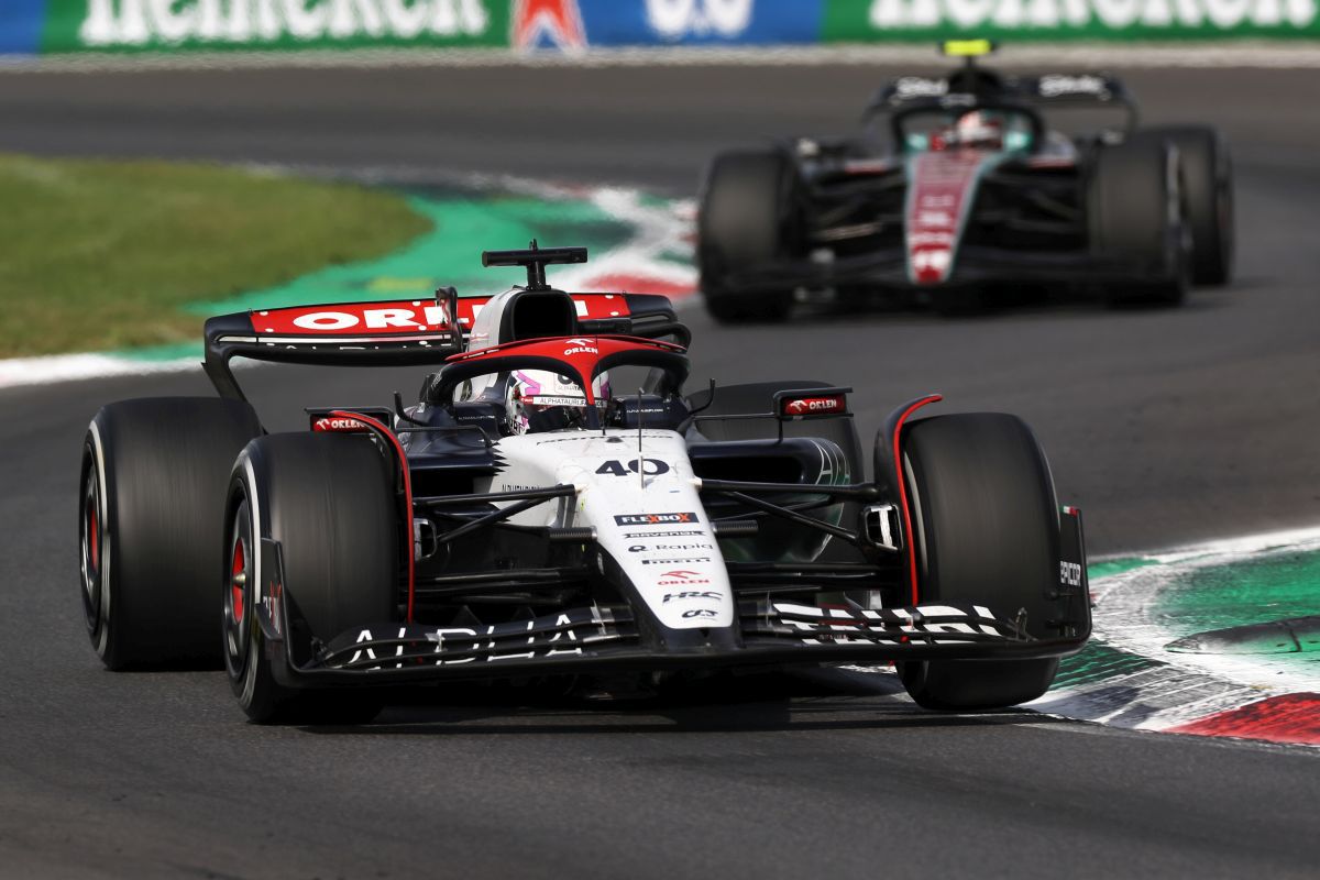 Max Verstappen câștigă Marele Premiu de Formula 1 al Italiei și e primul din istorie cu 10 victorii la rând + Scene incredibile cu piloții Ferrari