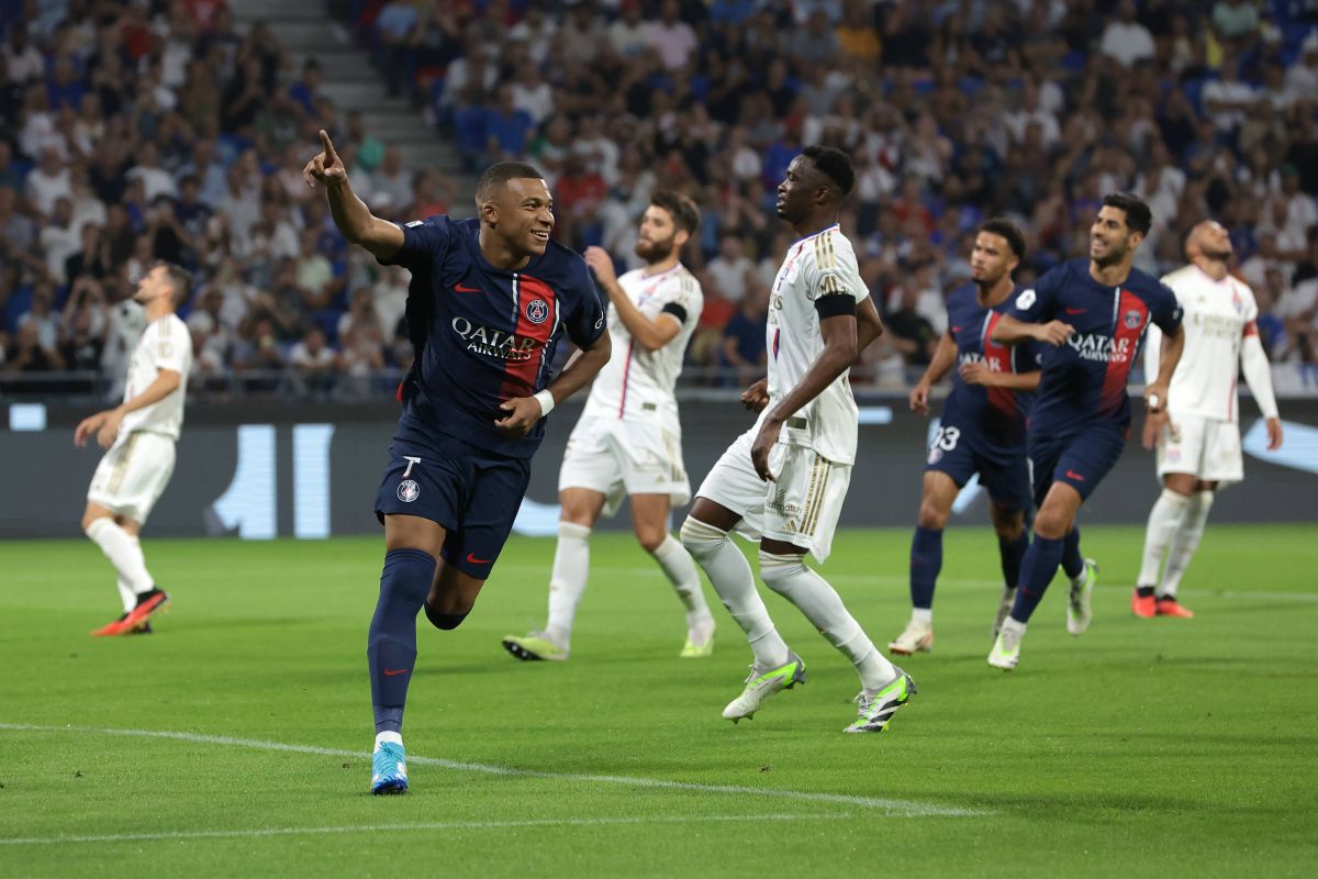 Lyon - PSG 1-4 » Campioana Franței, victorie fără emoții pe terenul rivalei