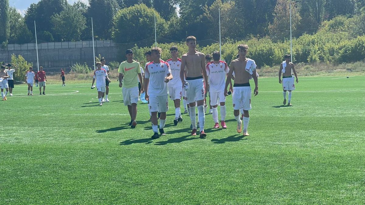 Surpriză în Liga de Tineret: Dinamo a câștigat derby-ul cu FCSB, care avea golaveraj 22-0