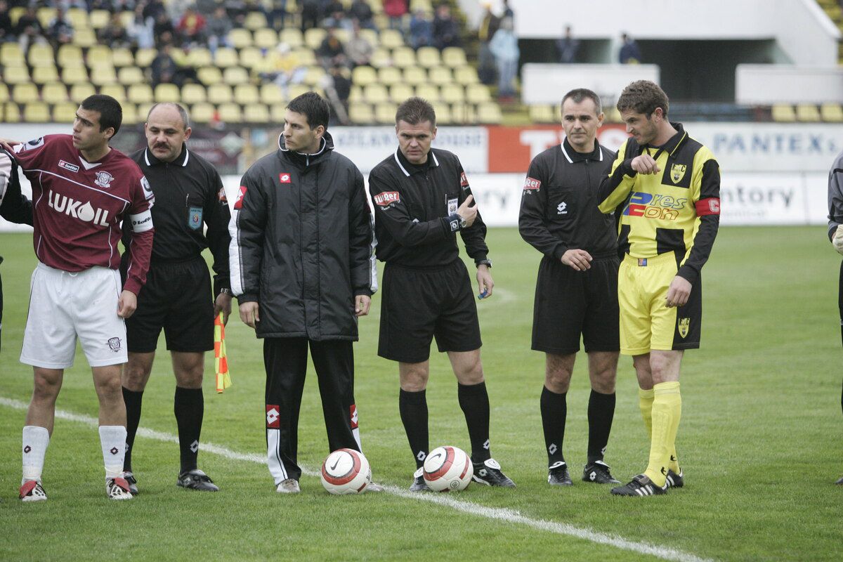 Aurel Onita - arbitru cariera