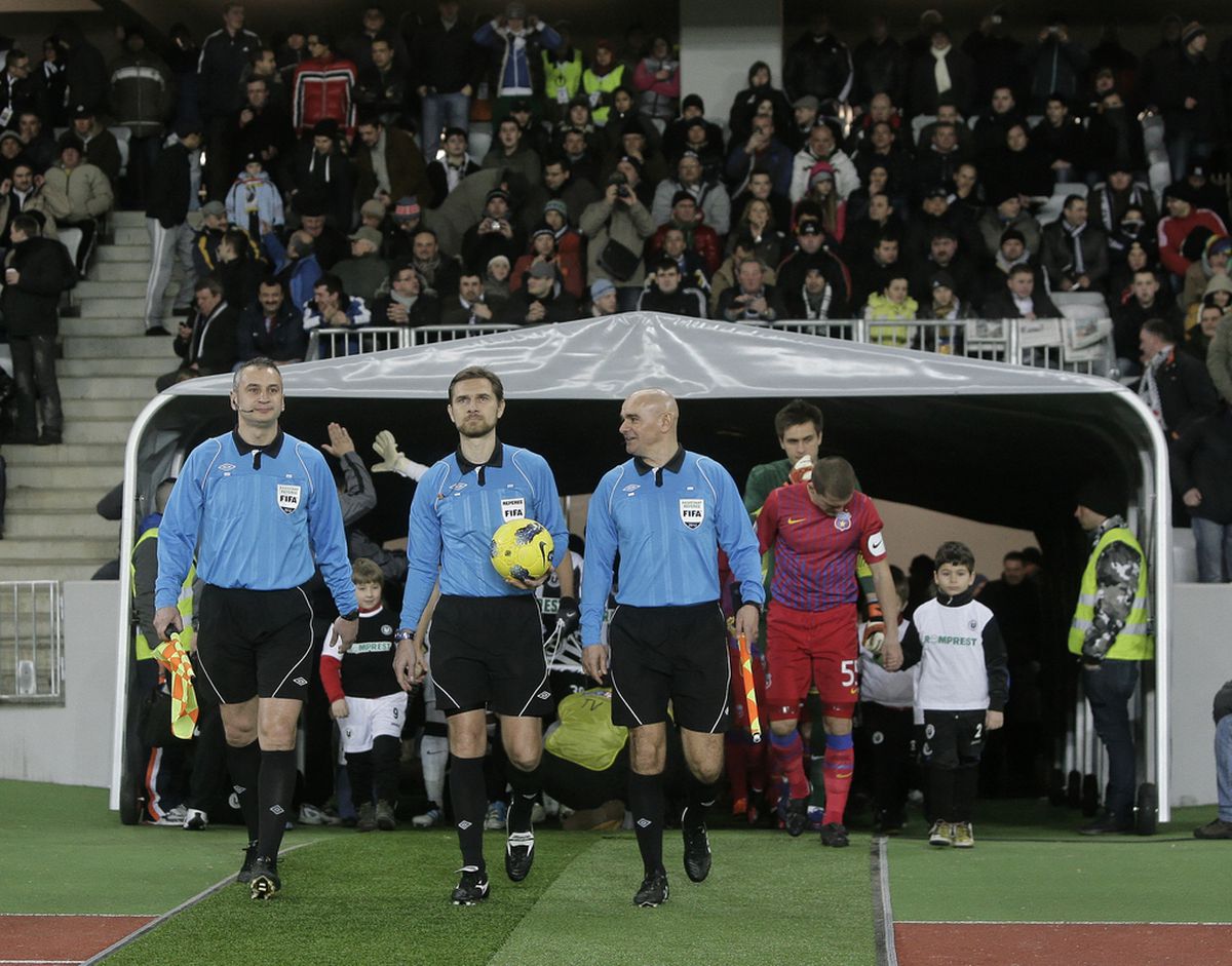 Aurel Onita - arbitru cariera